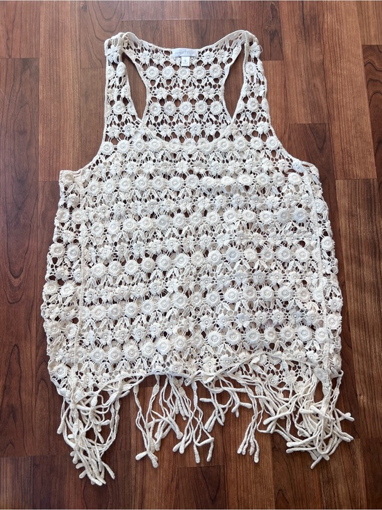Charming Charlie Tops - Dreams Charlie Ivory Floral Crochet Lace Fringe Tank Top Small